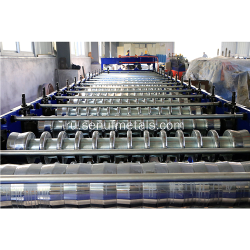 Профилегибочная машина для производства гофрированных панелей 18-76-838